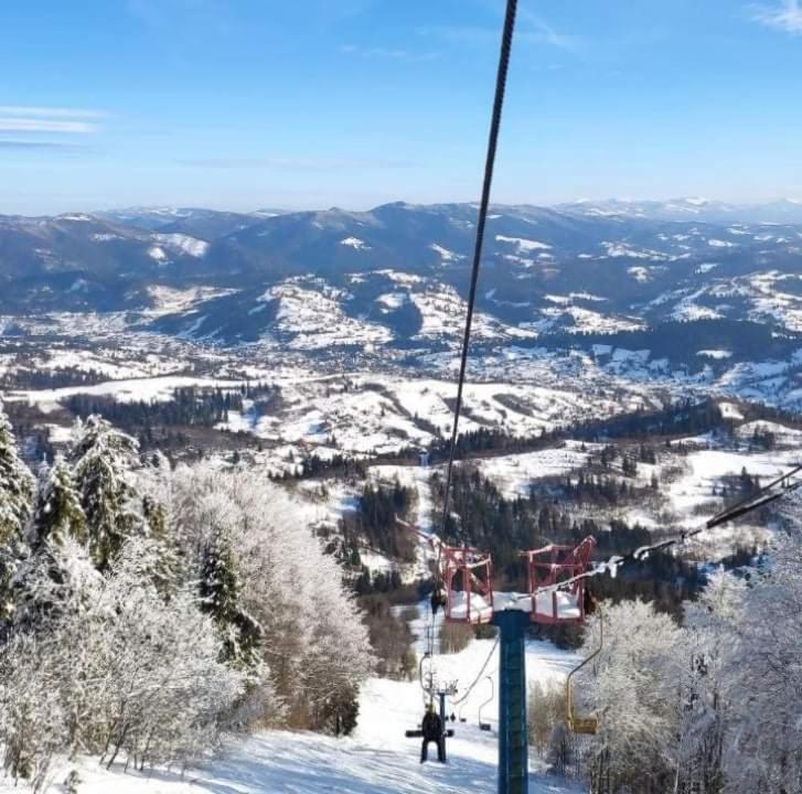 Шале Карпатська Казка Slavske Exteriör bild